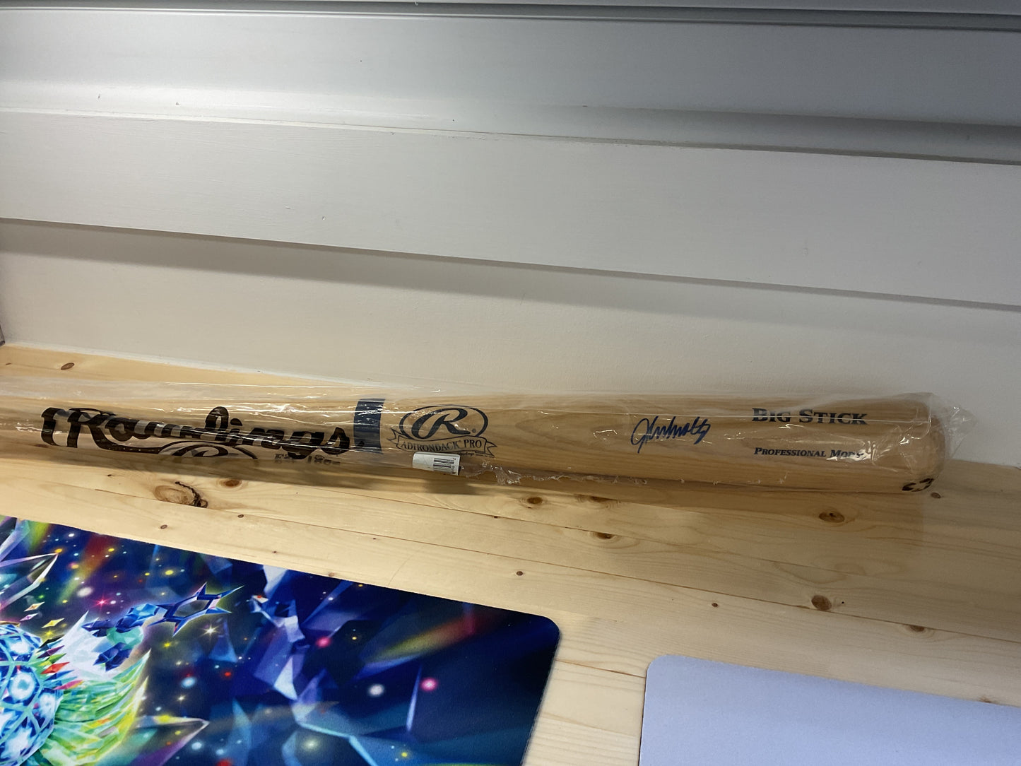 John Smoltz Signed Rawlings “Big Stick” Bat with COA