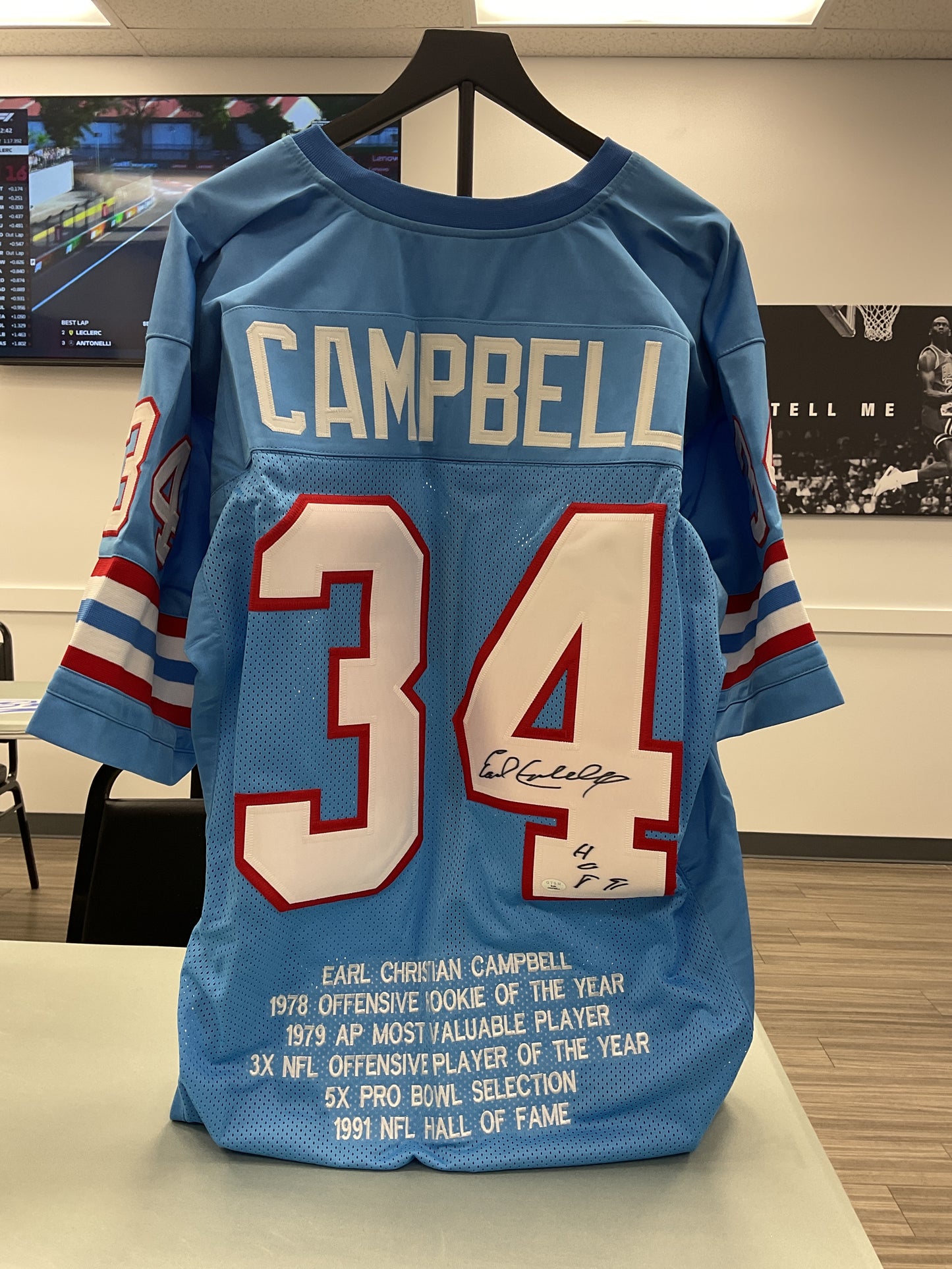 Earl Campbell Signed Oilers Jersey with COA