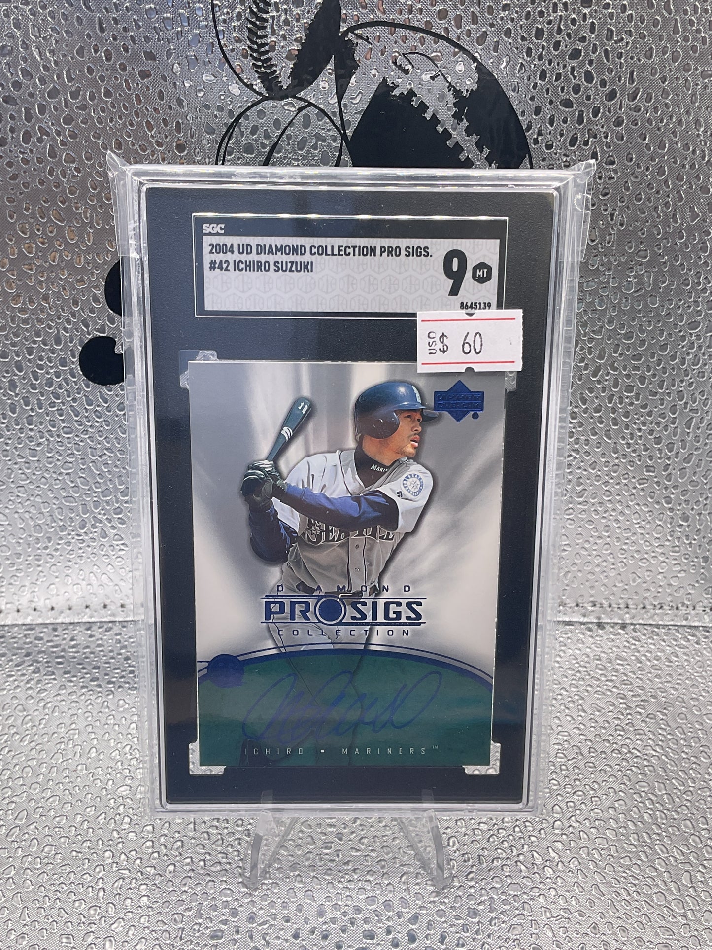 2004 Upper Deck Diamond Collection Pro Signatures Ichiro Suzuki #42 SGC 9 MINT