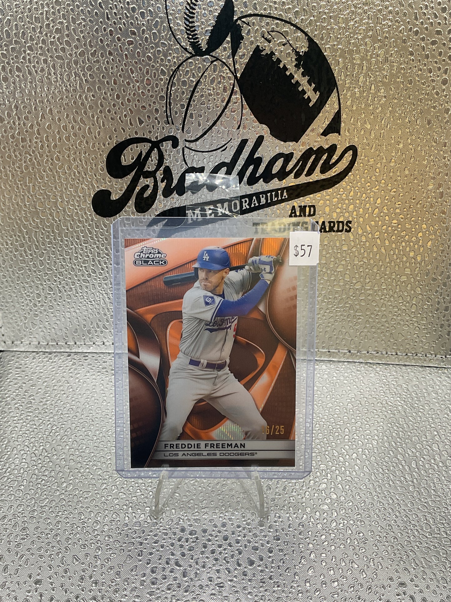 2025 Topps Chrome Black Freddie
Freeman #20 Orange Wave /25