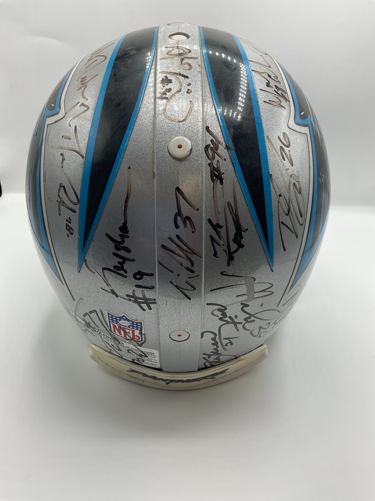 2006 Carolina Panthers Autographed Helmet. Notable Names. Chris Weinke, Ken Lucas, Julius Peppers, Keyshawn Johnson, Deangelo Williams. With COA