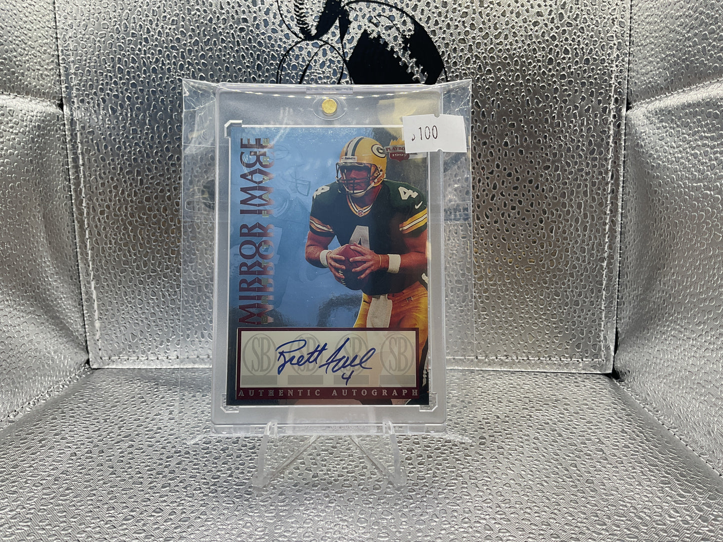 1997 Score Board Mirror Image Brett Farve Auto on Card /7