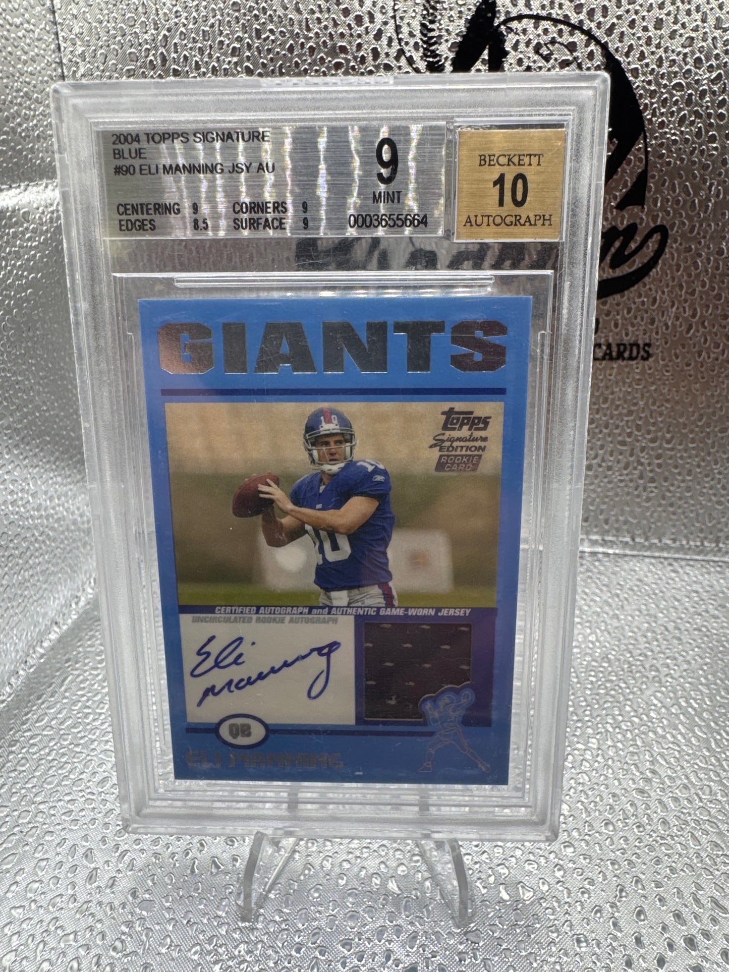 2004 Topps Signature Blue Eli Manning Auto. Beckett 9 Auto 10