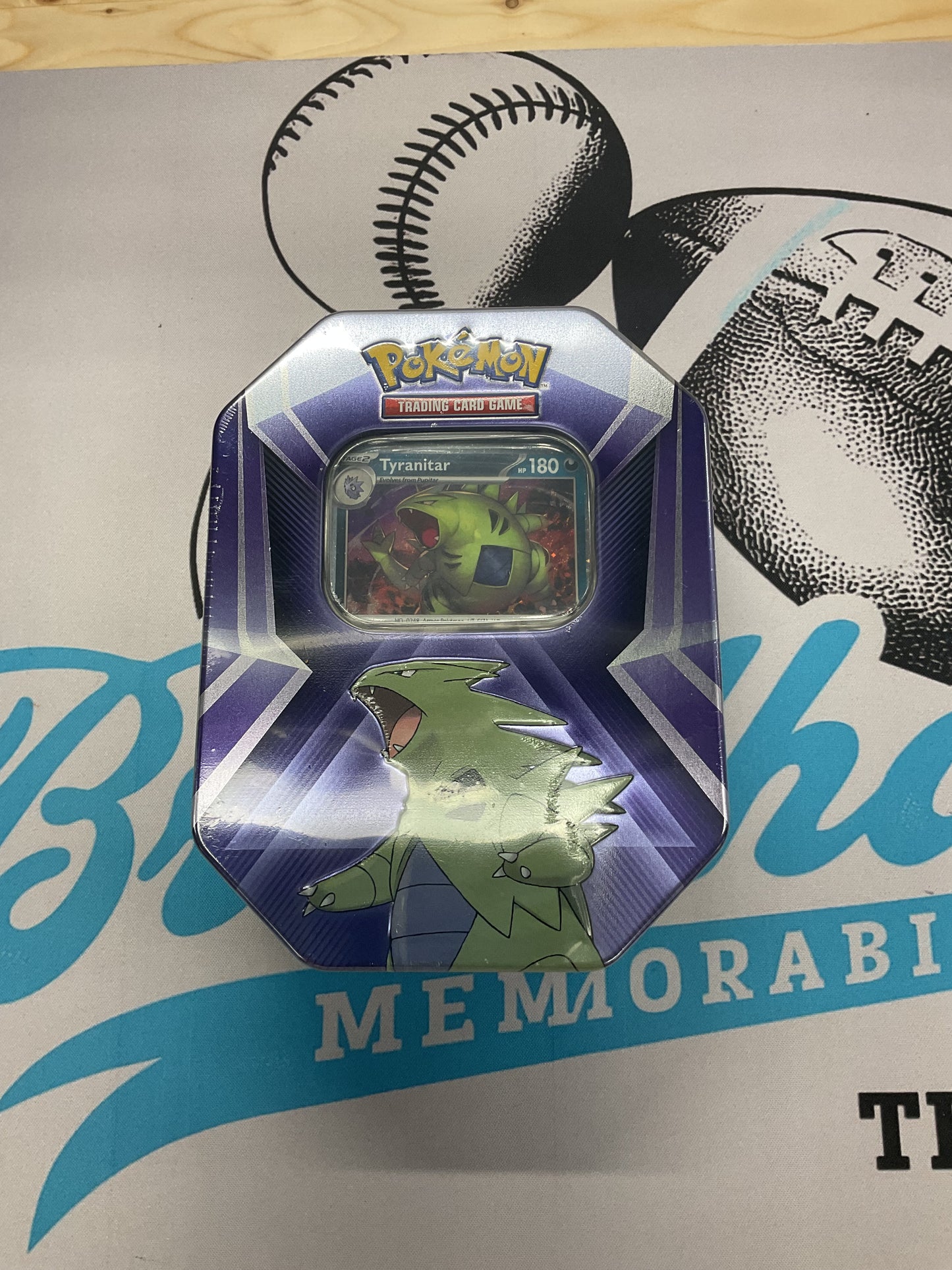 Pokémon Tyranitar Tin