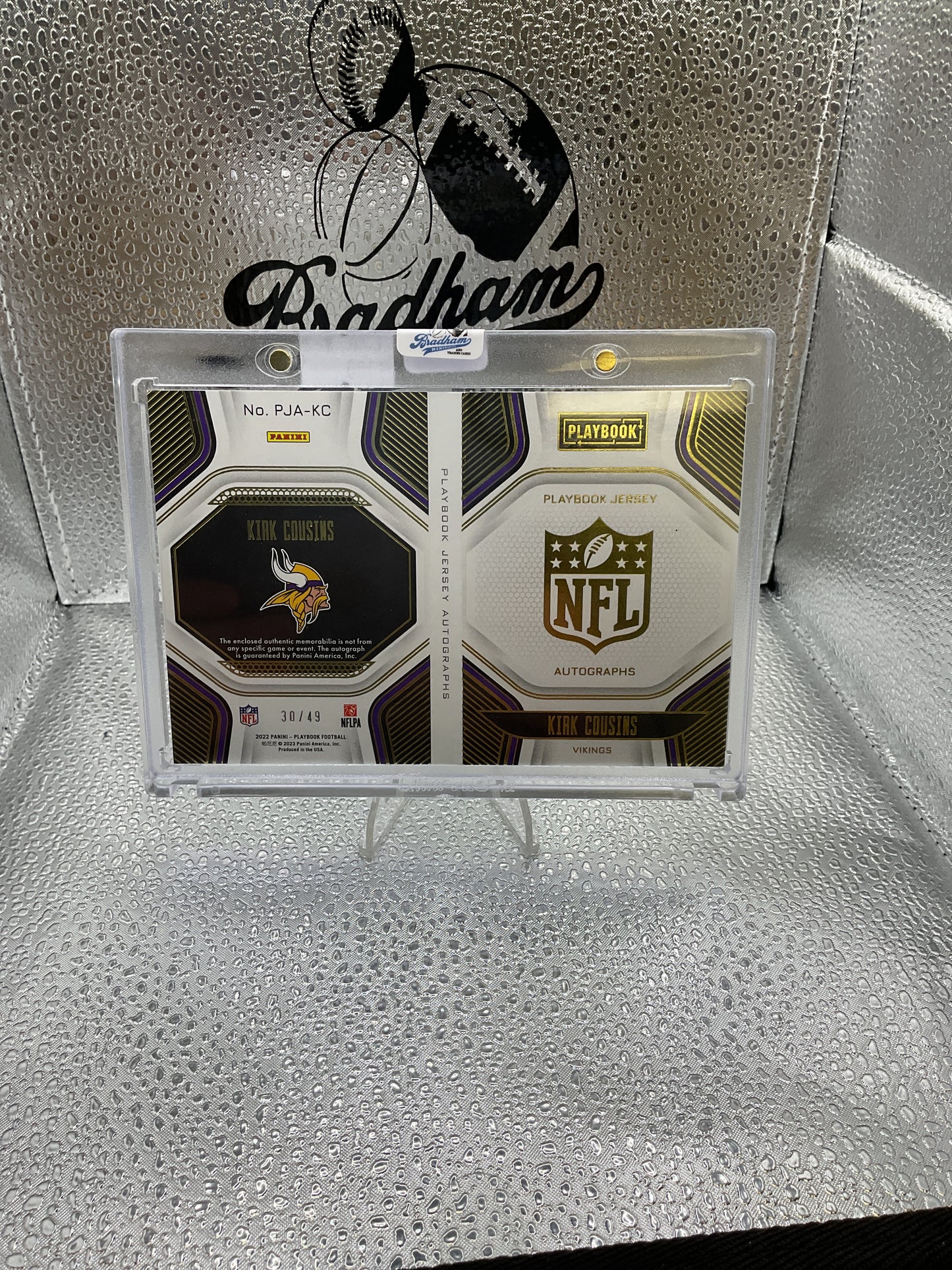 Kirk Cousins Patch Auto Booklet /49 #PJA-KC 2022 Panini Playbook