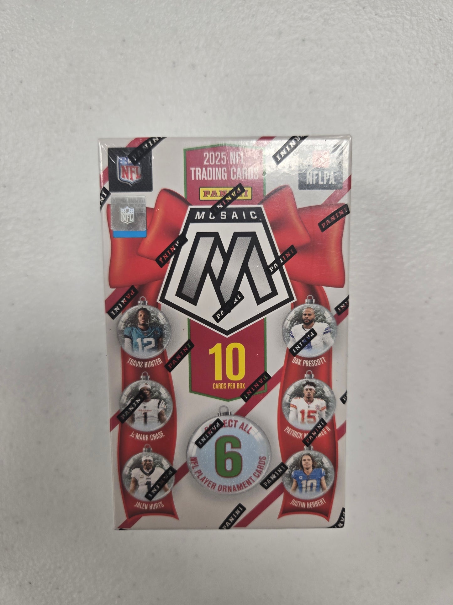 2025 Panini NFL Mosaic Holiday Ornament Box
