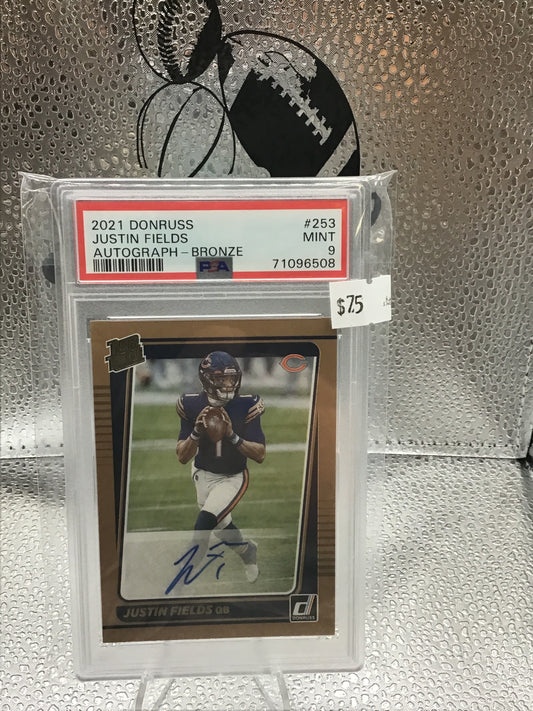 2021 Donruss Justin Fields Rated Rookie Auto Bronze RC PSA 9