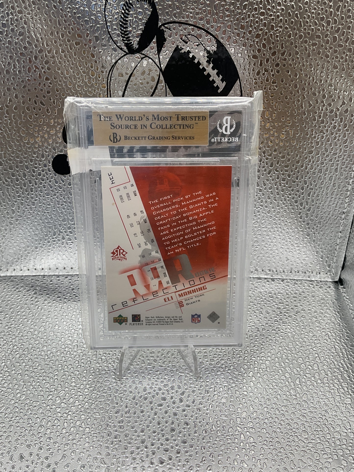 2004 UD Reflections Red Eli Manning
ROOKIE RC /100 #114 BECKETT 9.5