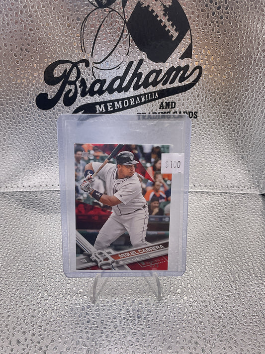 2017 Topps Series One Miguel Cabrera
Red Mini #2/5