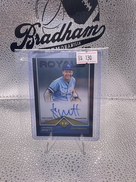 2024 Topps Transcendent Collection Icon
Chrome Black George Brett 1/10 Auto