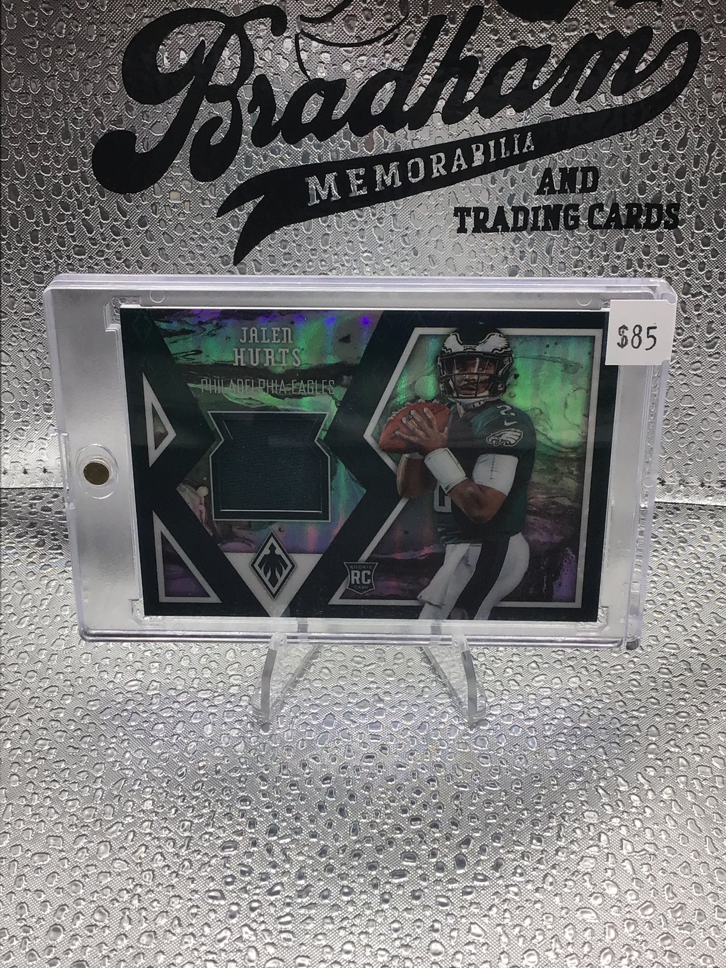 Jalen Hurts 2020 Panini Phoenix RC Rookie Fabrics Prizm Patch 134/149 #PF-JA Eagles