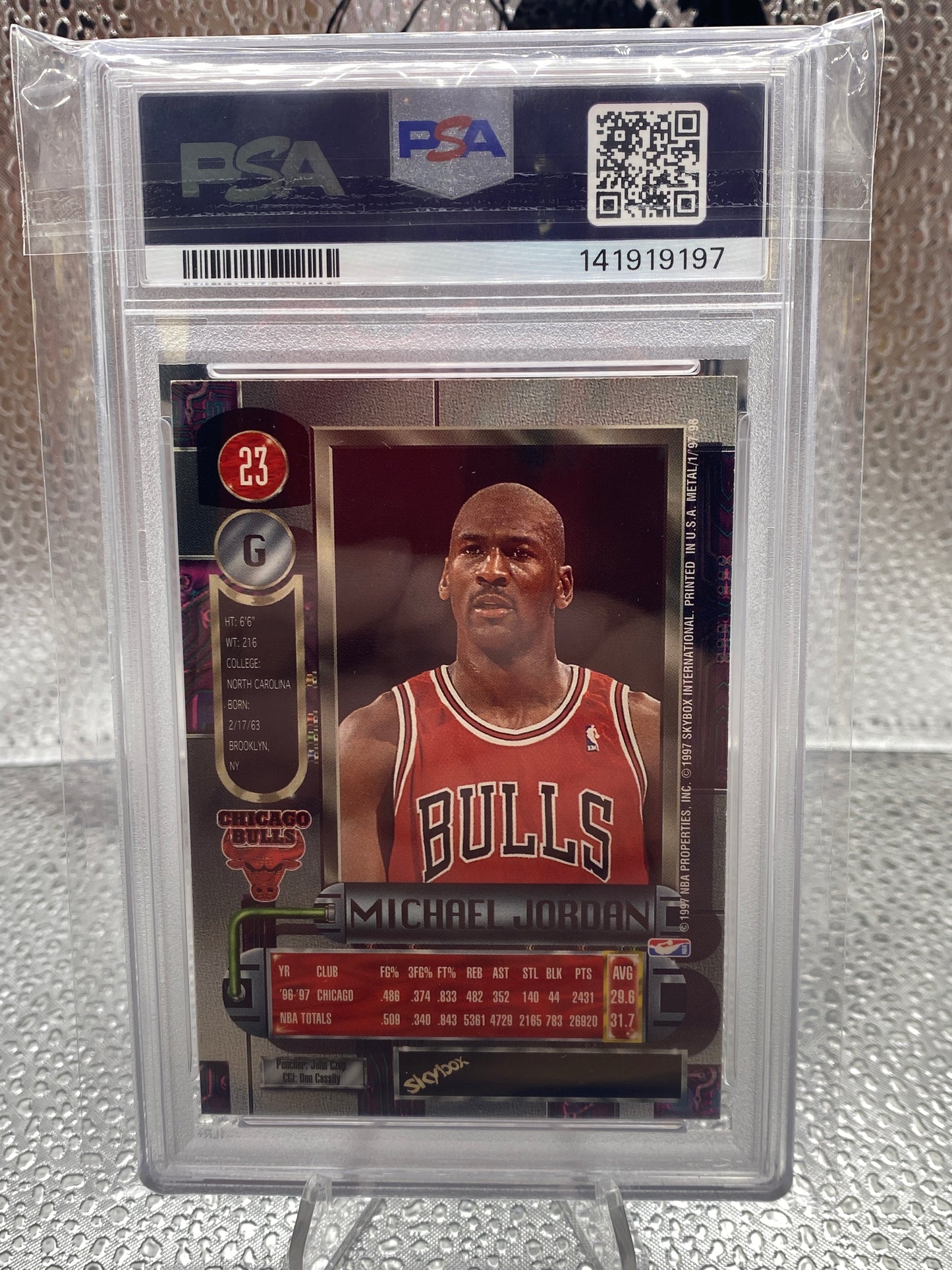 1997 Metal Universe Michael Jordan PSA 7
