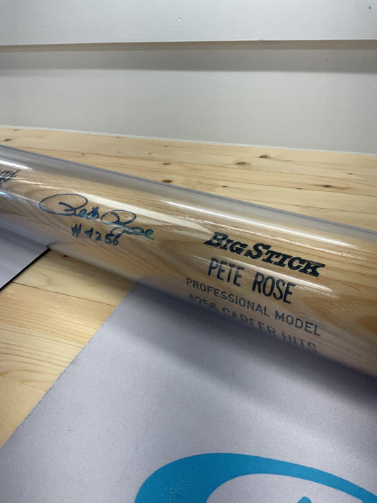 Pete Rose signed baseball bat one inscription #4256 hits