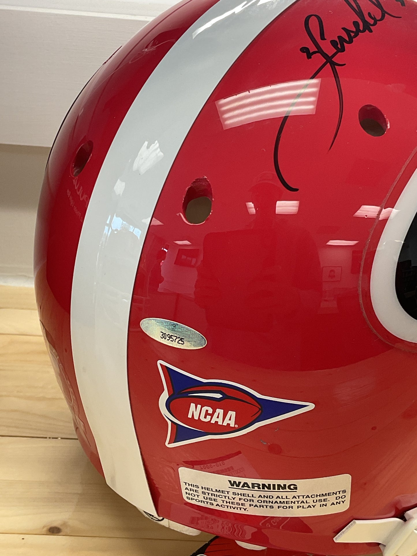 Herschel Walker Signed Georgia Bulldogs Helmet “82 Heisman”