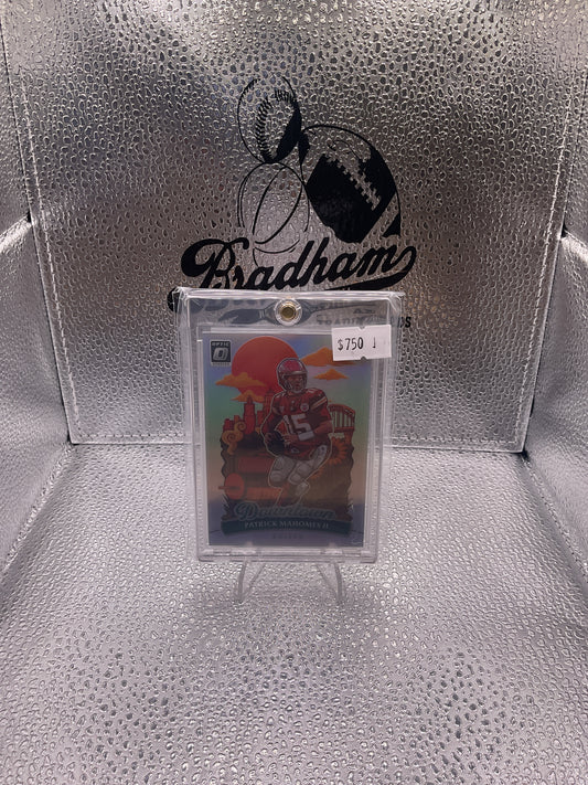2025 Panini Donruss - Downtown! Patrick Mahomes II #8