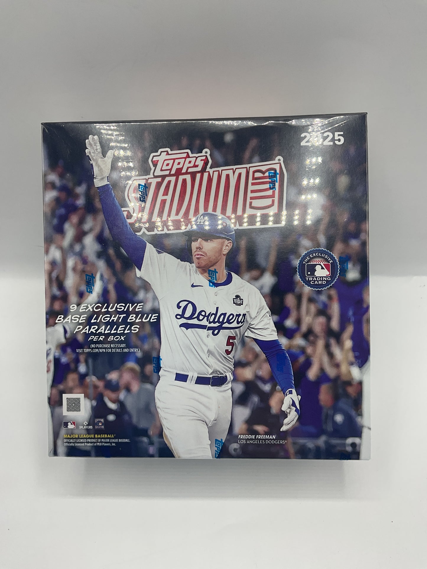 2025 Topps Stadium Club Mega