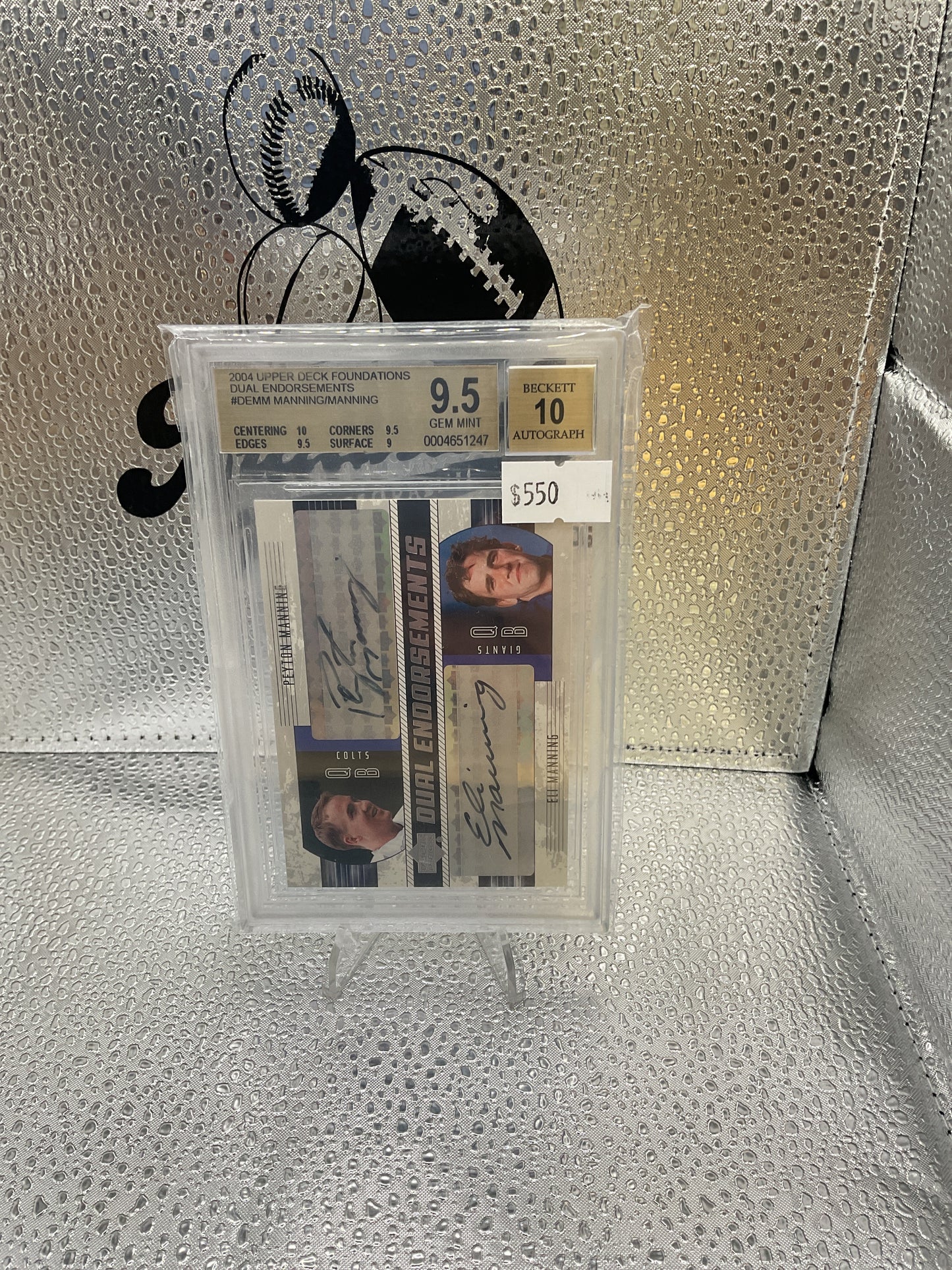 Peyton Manning/ Eli Manning Dual Autograph BGS 9.5, BGS 10 Auto #DE-MM