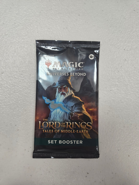 Magic the Gathering - Lord of the Rings - Booster Pack - 14 Cards